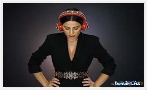 Merve Ozbey-Topsuz tufeksiz