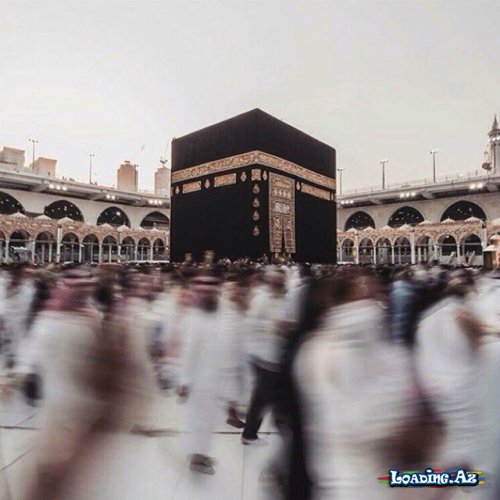 Başqasından alınan borcun zəkatını vermək lazımdırmı?