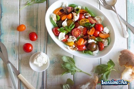 Ləzzətli və yüngül yay salatları - Take.Az