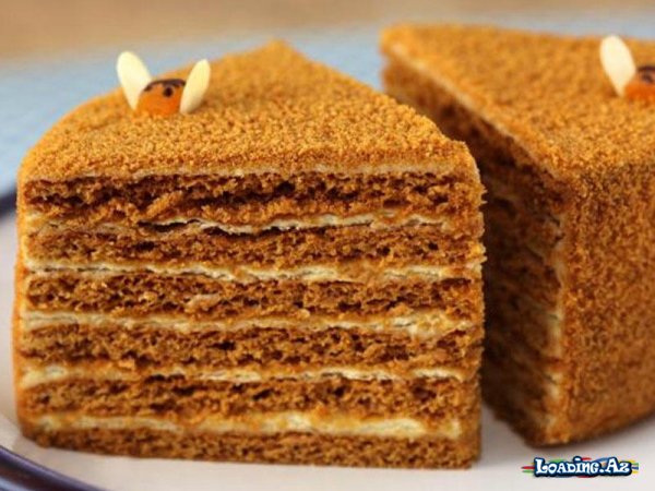 Tənbəl xanımlar üçün əziyyətsiz və yaymasız ballı tort resepti! - Take.Az