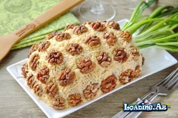 "Ananas" salatı