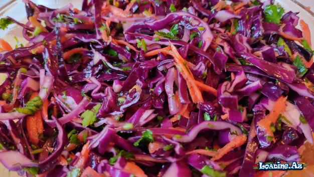 Almalı qırmızı kələm salatı resepti - Take.Az