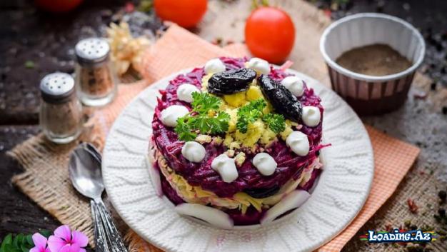 Şərq ləzəti “Çingizxan Salatı”