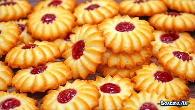 Novruz Süfrəsini Bəzəyən Bakı Qurabiyəsi - Take.Az