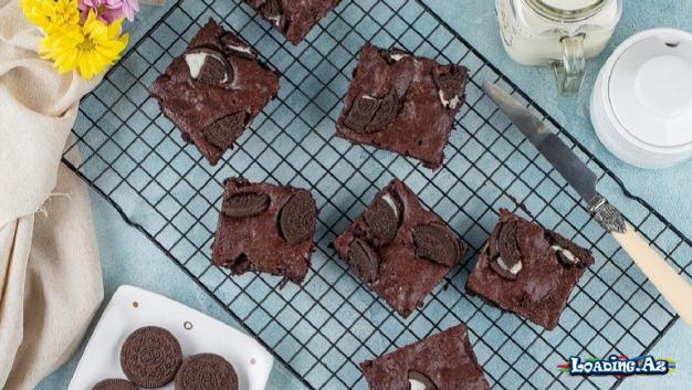 Şokolad Sevənlər Üçün Oreo Peçenyeli Brauni (Brownie)