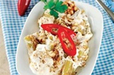Acı bibər salatı necə hazırlanır?