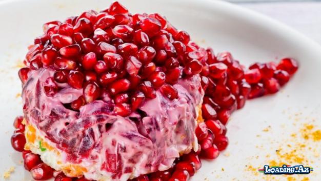 Faydalı və Dadlı Narlı Çuğundur Salatı