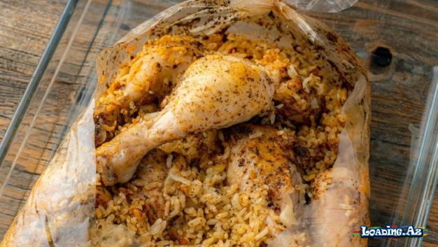 Zəhmətsiz Nahar Yeməyi: Soba Paketində Toyuqlu Plov - Take.Az