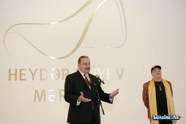 Heydər Əliyev Mərkəzində bəhreynli rəssam Raşid Al Xəlifənin “İlk qığılcım” sərgisinin açılışı olub