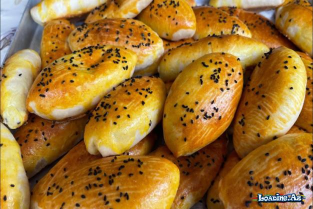Südsüz, yumurtasız qatıqsız hazırlanan pirojki resepti - Pambıq kimi yumşaq - Take.Az