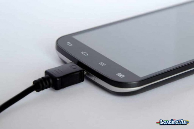 Telefon şarj olunarkən edilən səhvlər - Take.Az