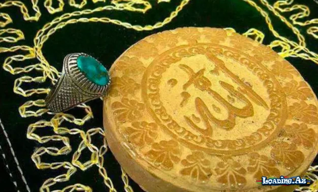 Bir şəxsin alnında səcdə yerinin (möhürün) iz qoyması nəyi isə ifadə edirmi?