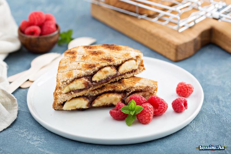 Bananlı, şokoladlı tost