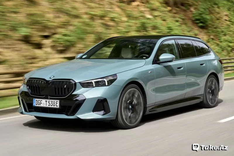 "BMW 5-Series" yeni modelləri təqdim etdi - LoaDinG.Az