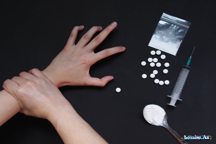 Zərərli vərdiş və asılılıq arasındakı fərq nədir? - HƏKİM AÇIQLADI