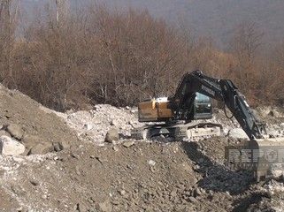 Şəkidə yaşayış məntəqələri və əkin sahələri sel sularından mühafizə olunur
