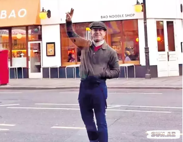 Gökhan Özoğuz tətil üçün Londonu seçdi