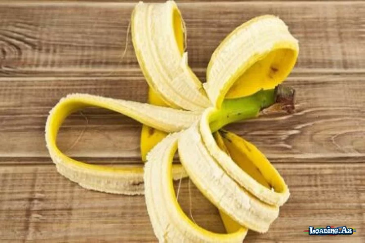 Banan qabığını atmayın: 15 fərqli üsulda istifadə edin