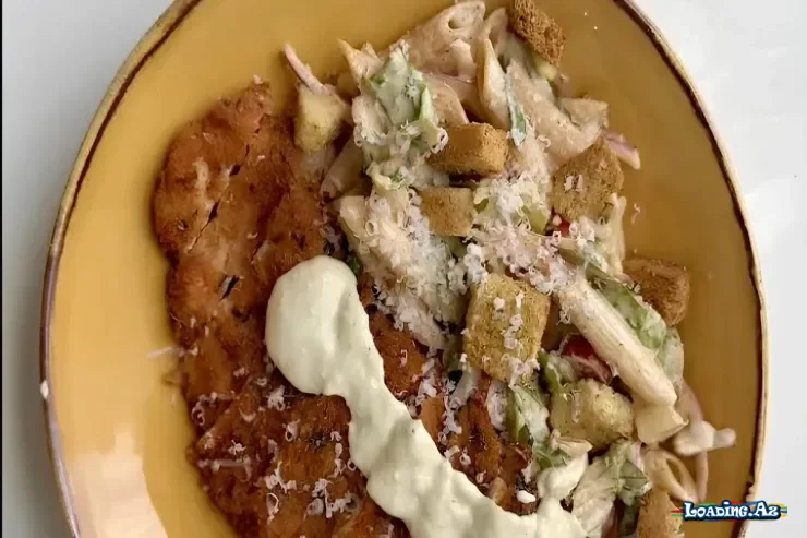 Toyuq və makaronlu “Sezar” salatı - RESEPT - Take.Az