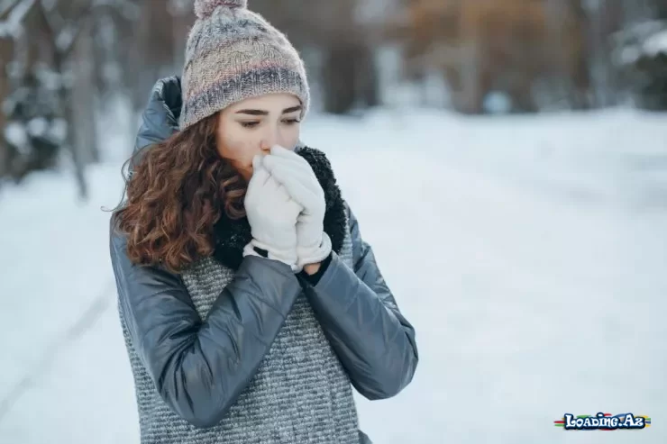 Çatlamış dodaqları xilas etmək üçün şəkər və baldan hazırlanan təsirli üsul - Take.Az