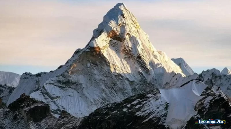 İllərdir səhv bilirmişik - Dünyanın ən hündür dağı Everest deyilmiş - Take.Az
