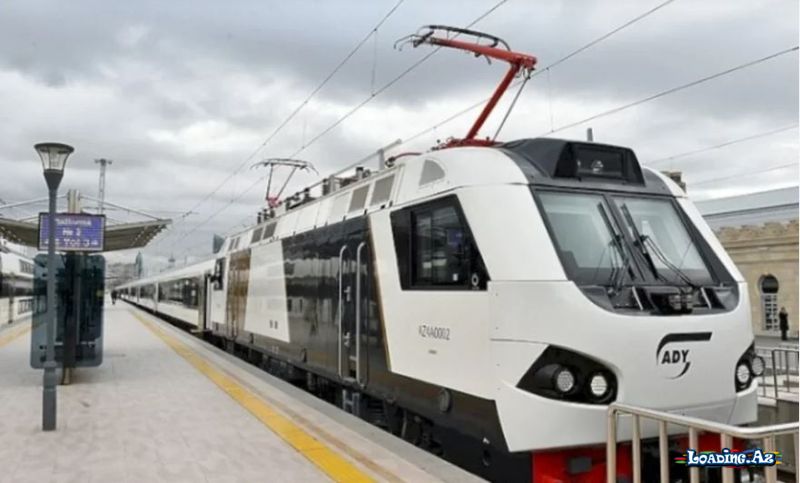 Bakıdan yola düşən qatar Tbilisiyə çatdı - Take.Az