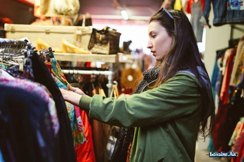 İnsanlar niyə trend olmayan geyimləri köhnəlmiş hesab edir? - MODELYER DANIŞDI - Take.Az