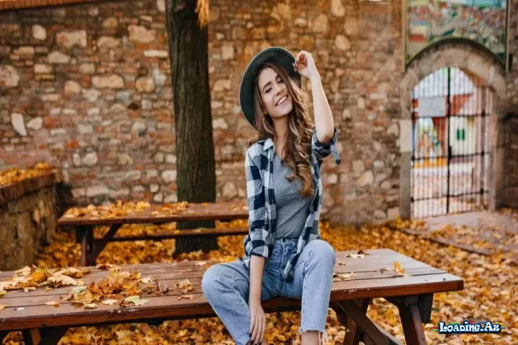 Bu cins şalvarlar yenidən dəbdə